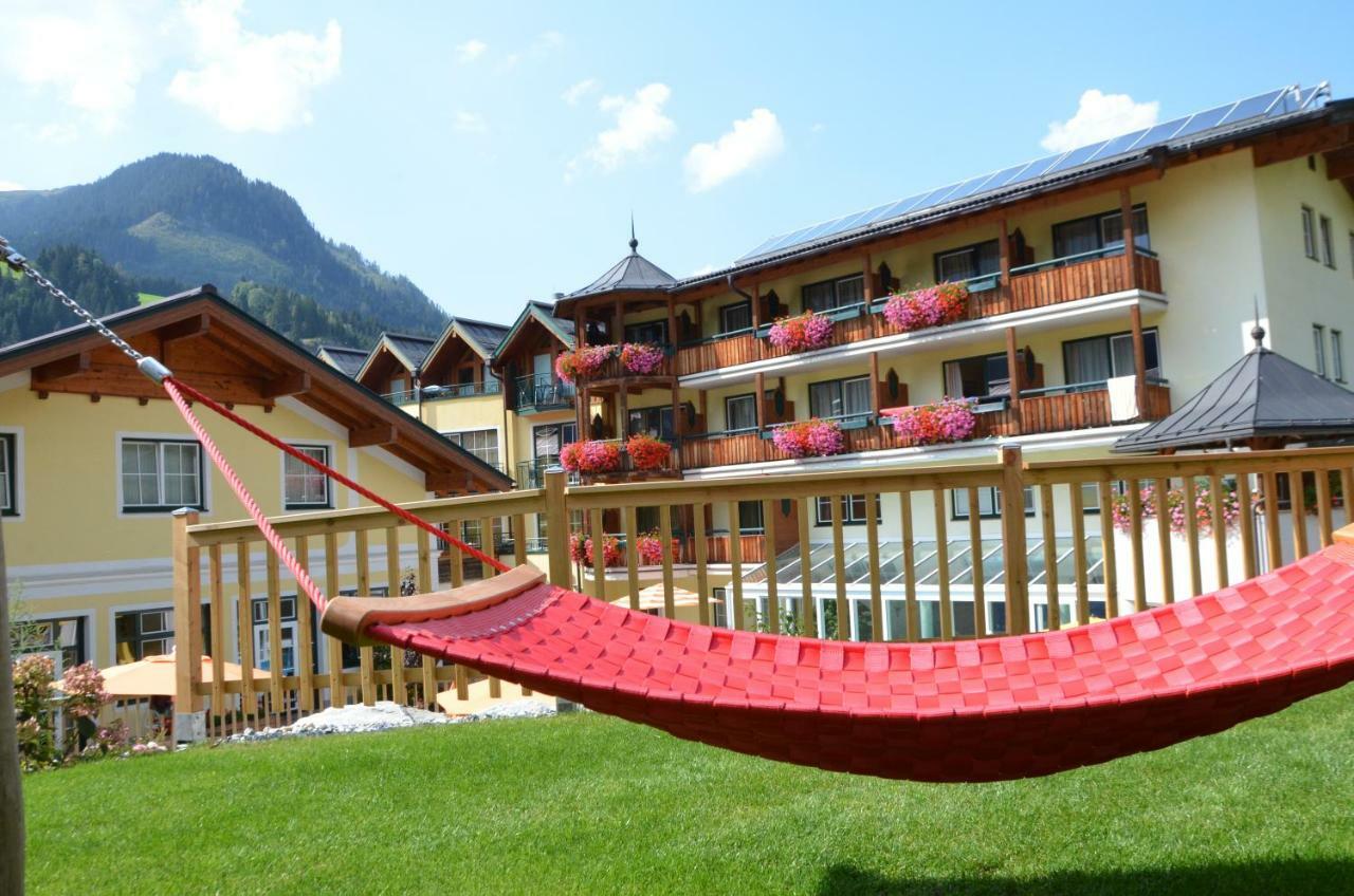 Hotel Guggenberger Kleinarl Exterior foto